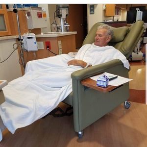 Meet your Posher, Elaine